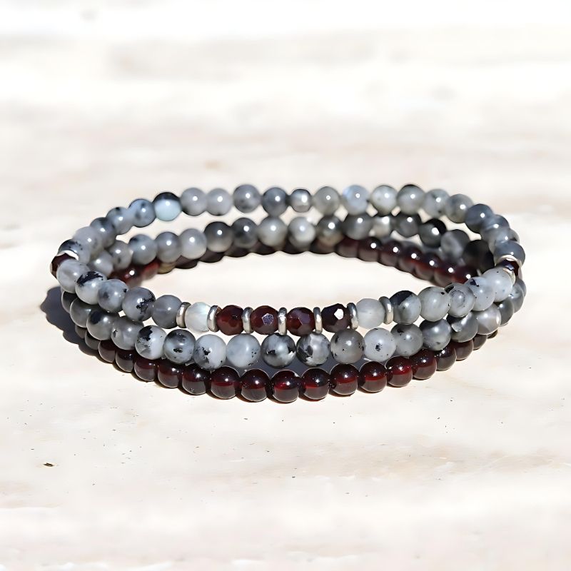 Garnet bracelet 2024