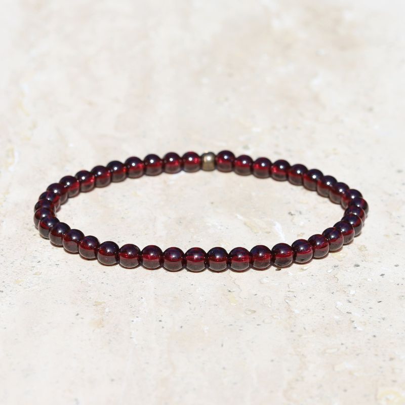 "Creativity" Garnet Delicate Bracelet