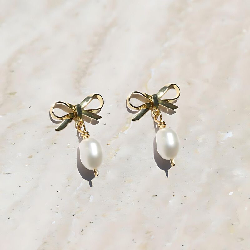 Bow Pearl  and Gold Earrings